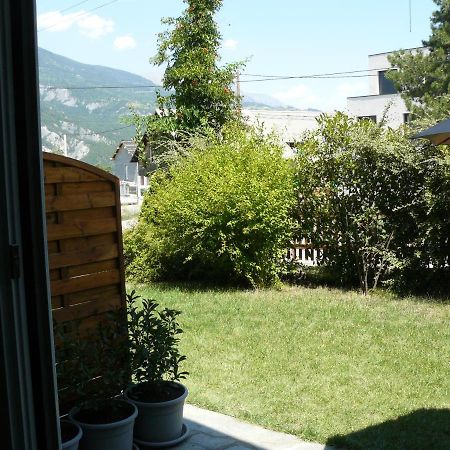 Studio Entre Savines Et Embrun Pres Du Lac De Serreponcon Crots Exteriér fotografie